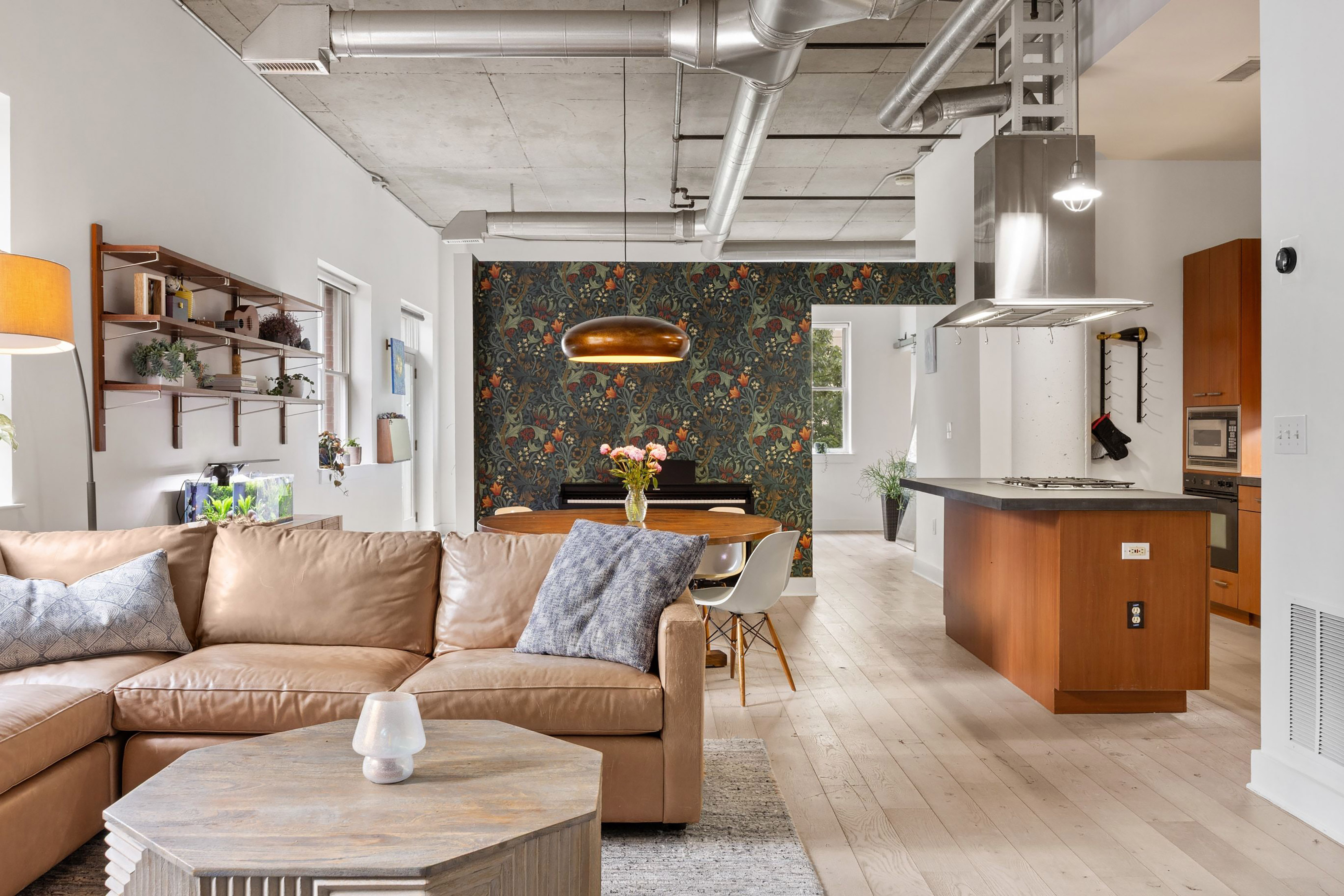  Easy Living Near the Beltine - 物件實景