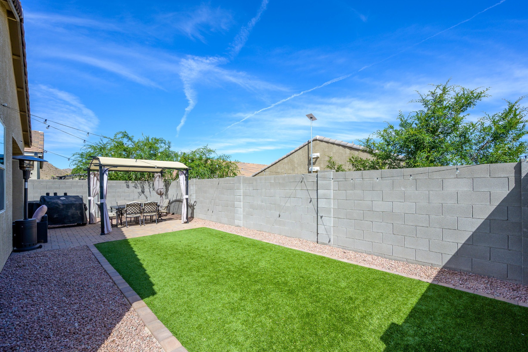  4240 W Coneflower Lane  San Tan Valley, AZ - 物件實景