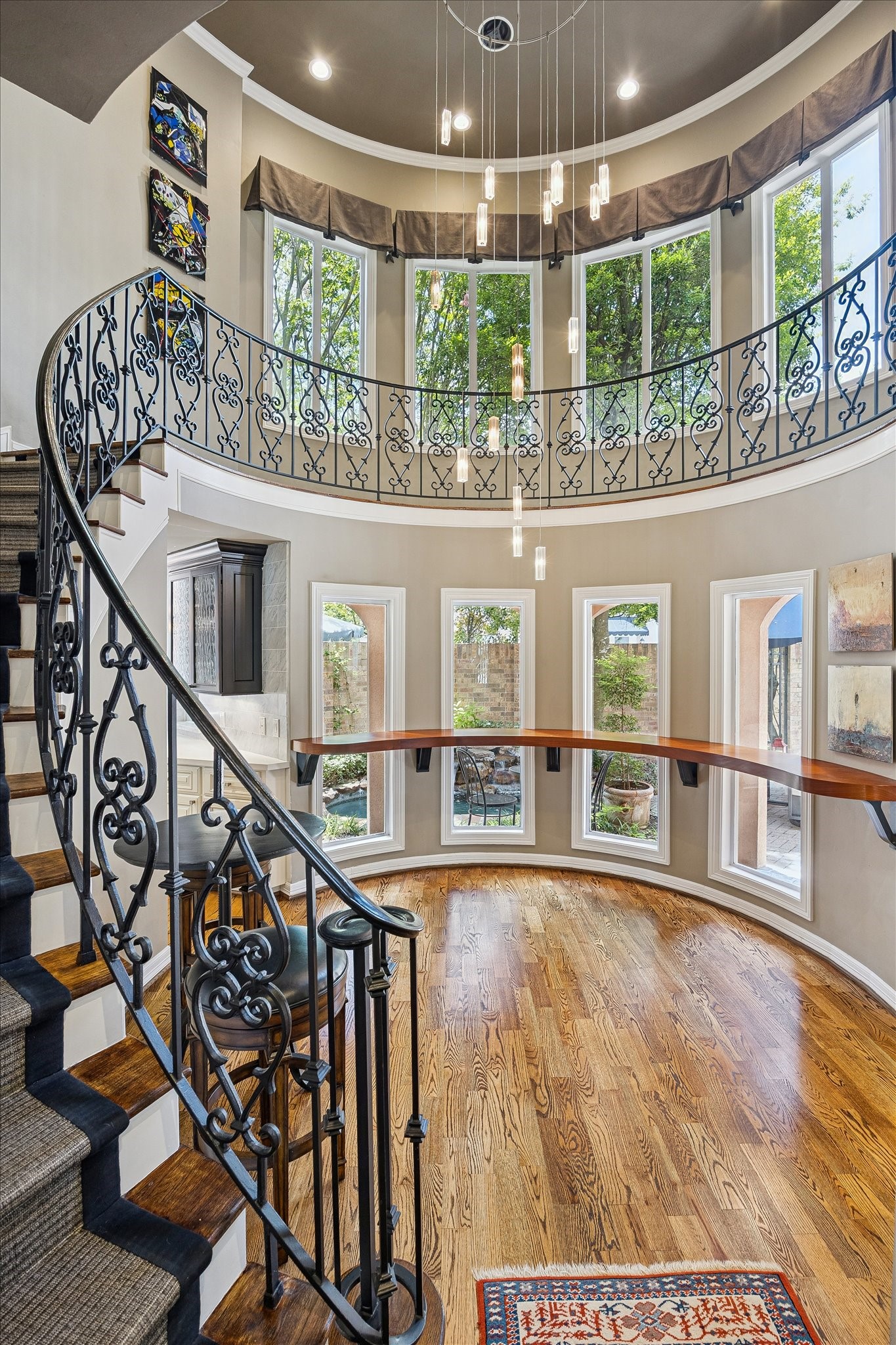  3118 Sackett Street - 物件實景