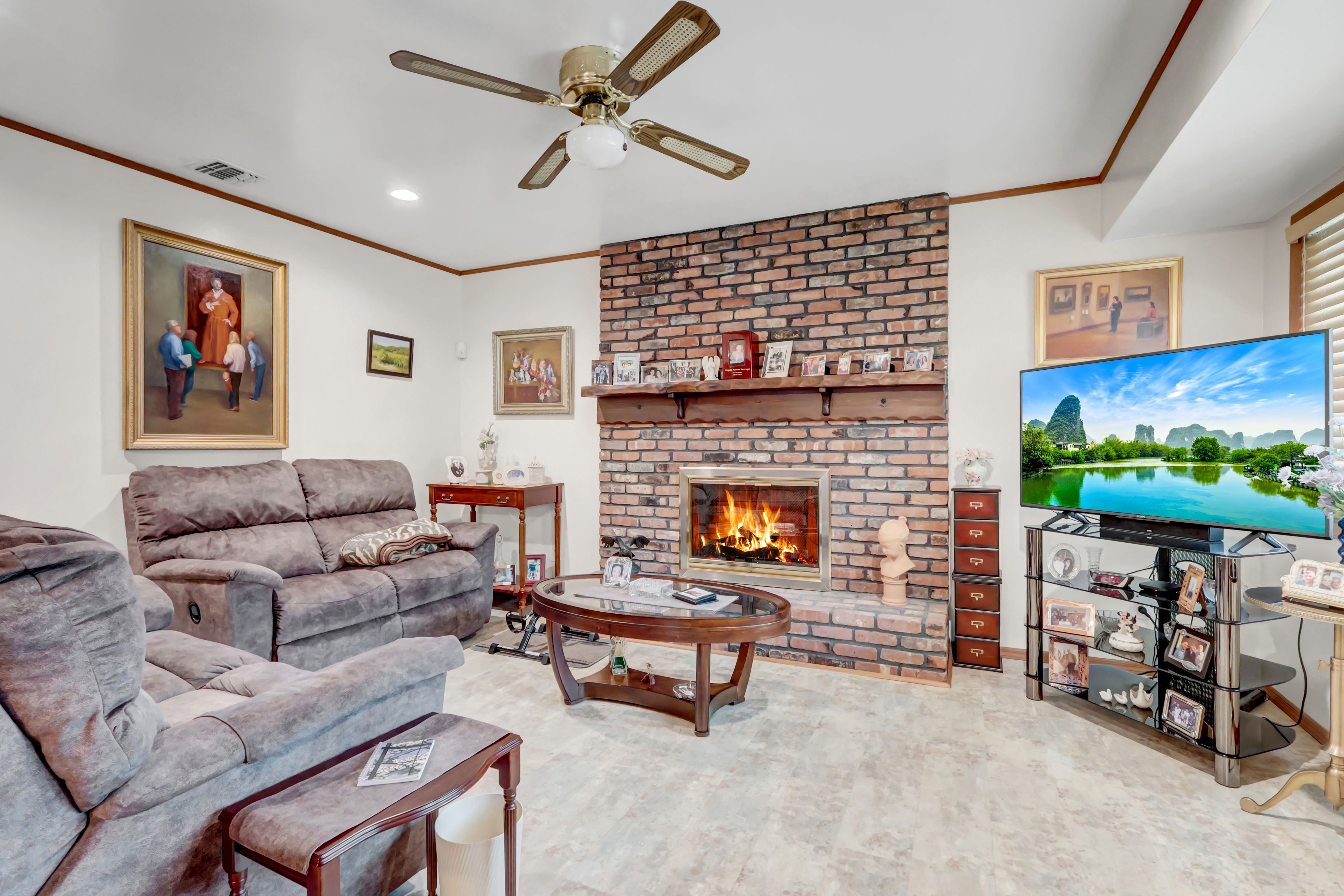 Selden, New York, 11784, United States, 2 Bedrooms Bedrooms, ,1 BathroomBathrooms,Residential,For Sale,1976692