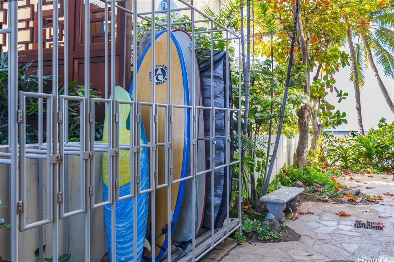 Honolulu, Hawaii, 96815, United States, 2 Bedrooms Bedrooms, ,2 BathroomsBathrooms,Residential,For Sale,1846799