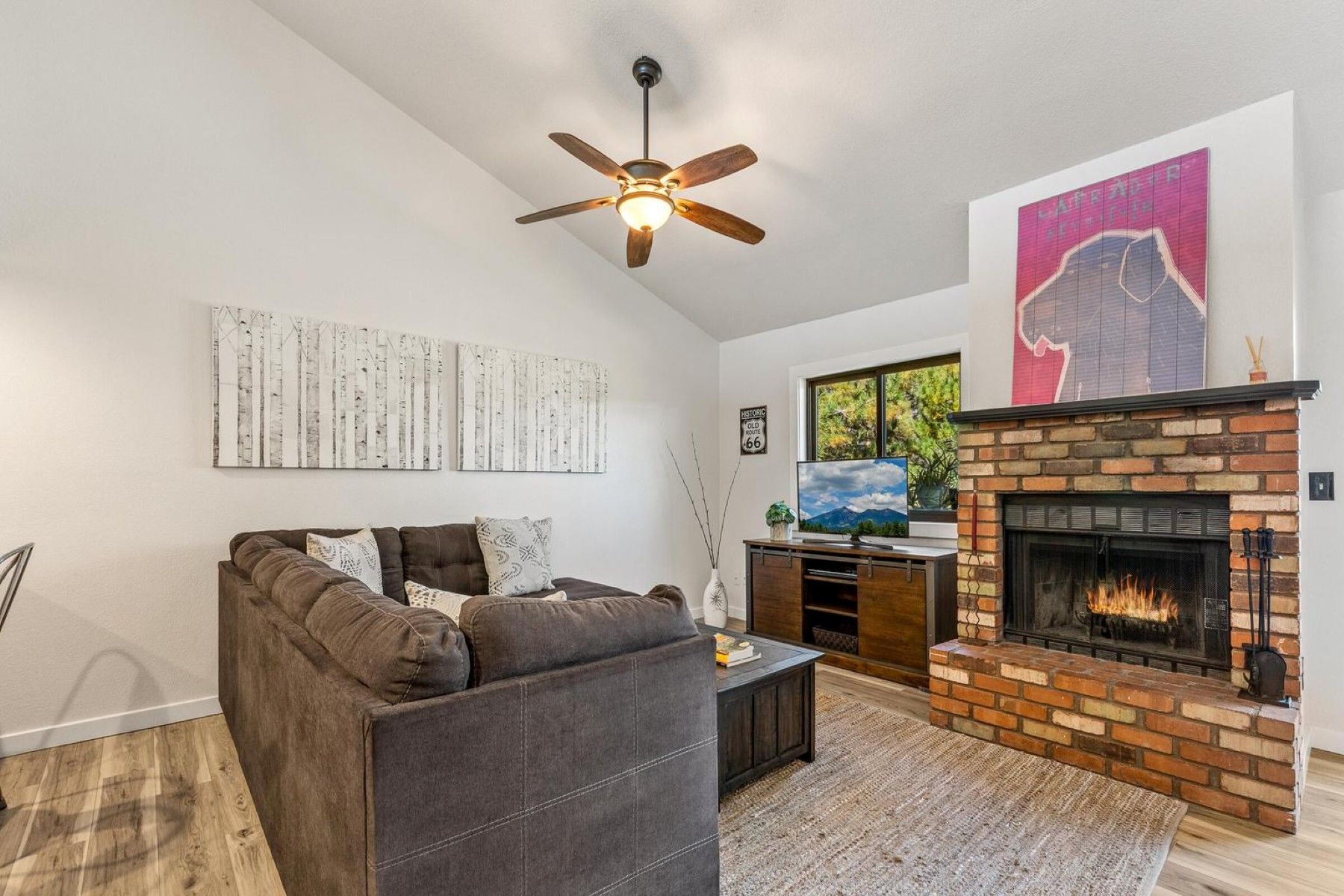  5825 E Bear Paw Drive¦Flagstaff, AZ - 物件實景