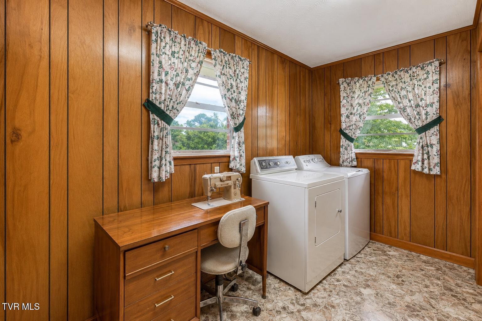 Chuckey, Tennessee, 37641, United States, 3 Bedrooms Bedrooms, ,1 BathroomBathrooms,Residential,For Sale,2048745