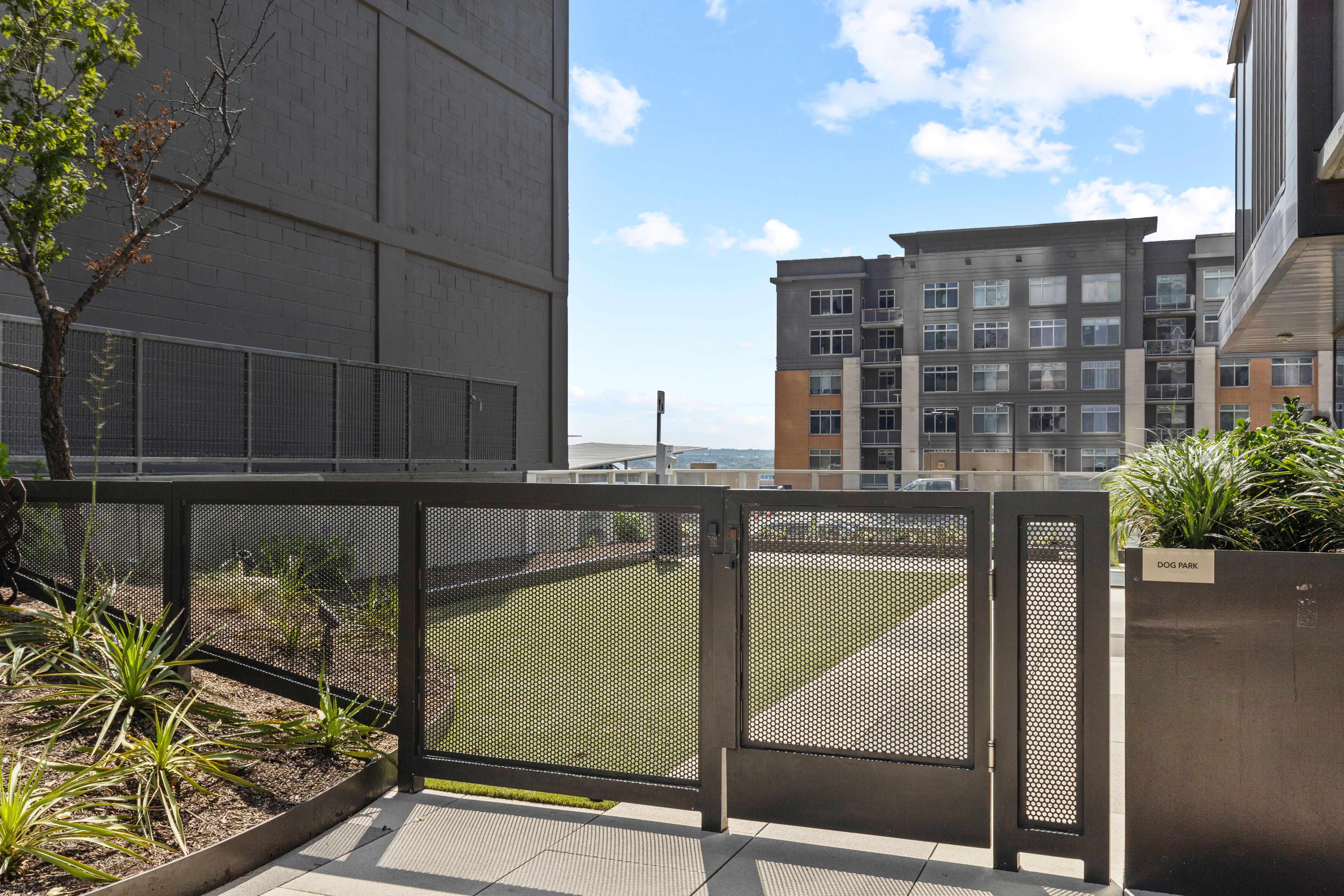  Luxury Rainey Street District Condo with Lake Views - 物件實景