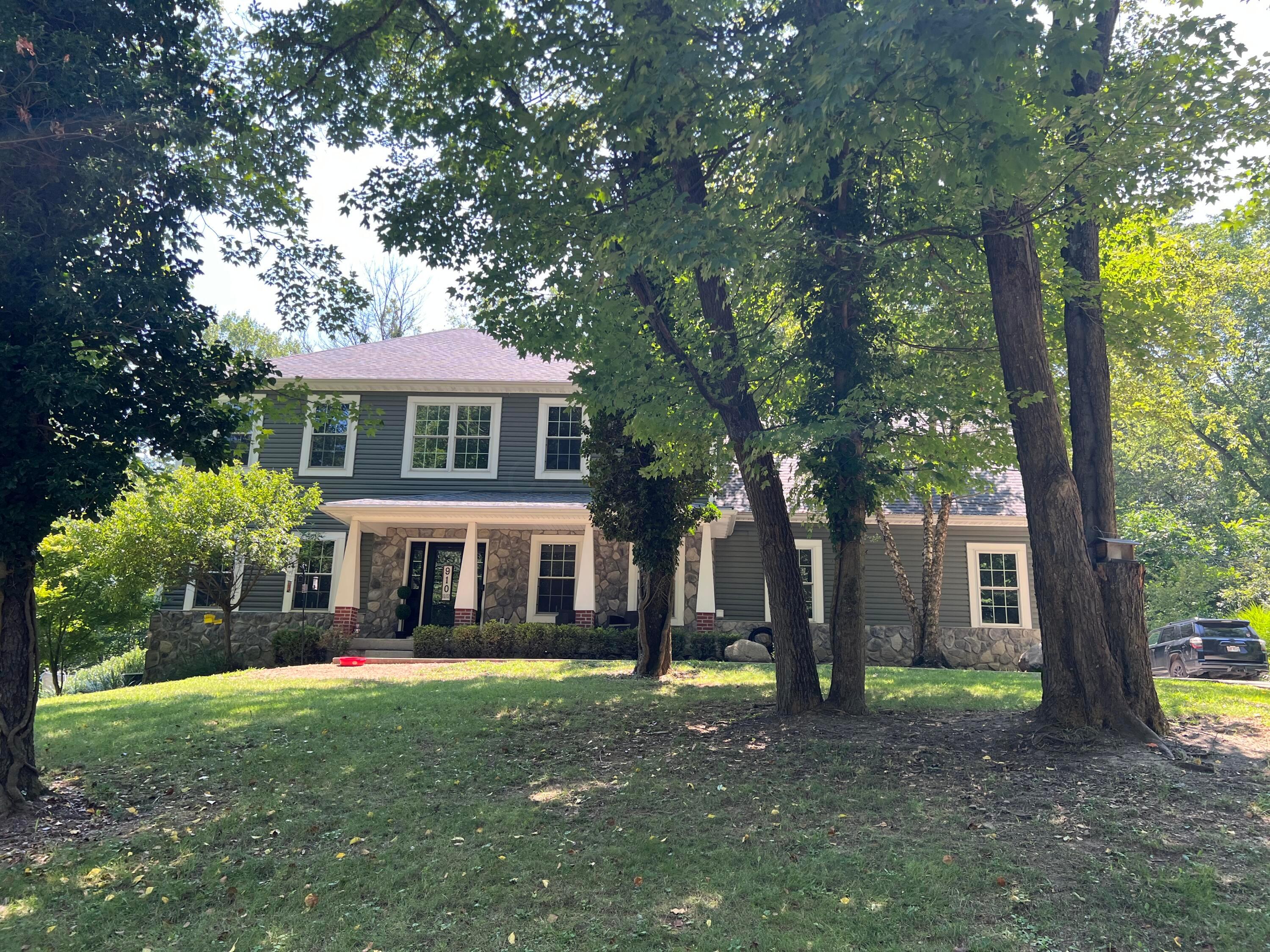 Newark, Ohio, 43055, United States, 4 Bedrooms Bedrooms, ,3 BathroomsBathrooms,Residential,For Sale,1928716
