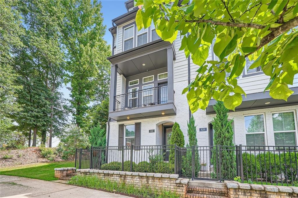 Decatur, Georgia, 30030, United States, 3 Bedrooms Bedrooms, ,5 BathroomsBathrooms,Residential,For Sale,1942093