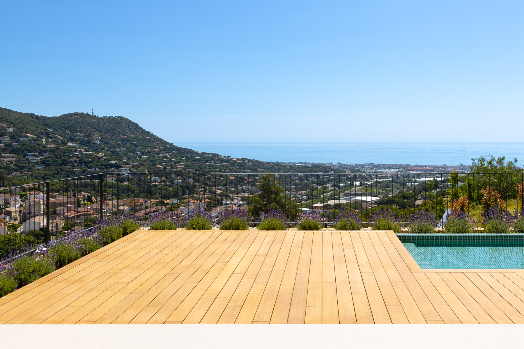  Spectacular new contemporary house with sea views in Cabrils - 物件實景