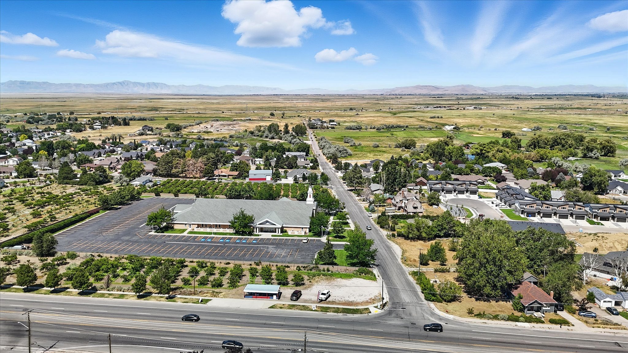 Perry, Utah, 84302, United States, 6 Bedrooms Bedrooms, ,3 BathroomsBathrooms,Residential,For Sale,1903790