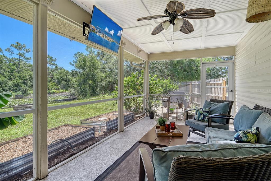 Bradenton, Florida, 34212, United States, 3 Bedrooms Bedrooms, ,3 BathroomsBathrooms,Residential,For Sale,1903405