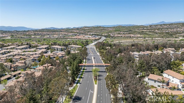 Valencia, California, 91354, United States, 4 Bedrooms Bedrooms, ,3 BathroomsBathrooms,Residential,For Sale,1976397