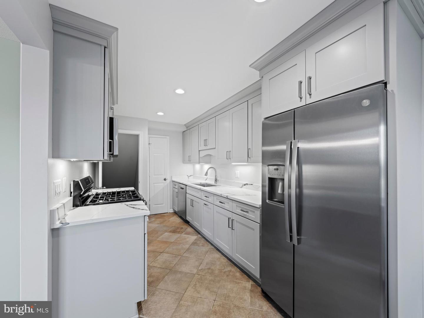 Annandale, Virginia, 22003, United States, 3 Bedrooms Bedrooms, ,4 BathroomsBathrooms,Residential,For Sale,2001924