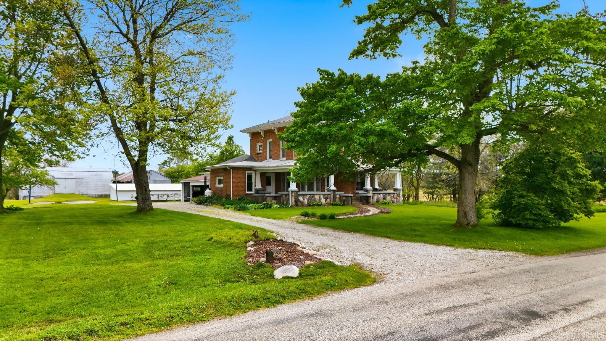 Wolcottville, Indiana, 46795, United States, 3 Bedrooms Bedrooms, ,2 BathroomsBathrooms,Residential,For Sale,2048377