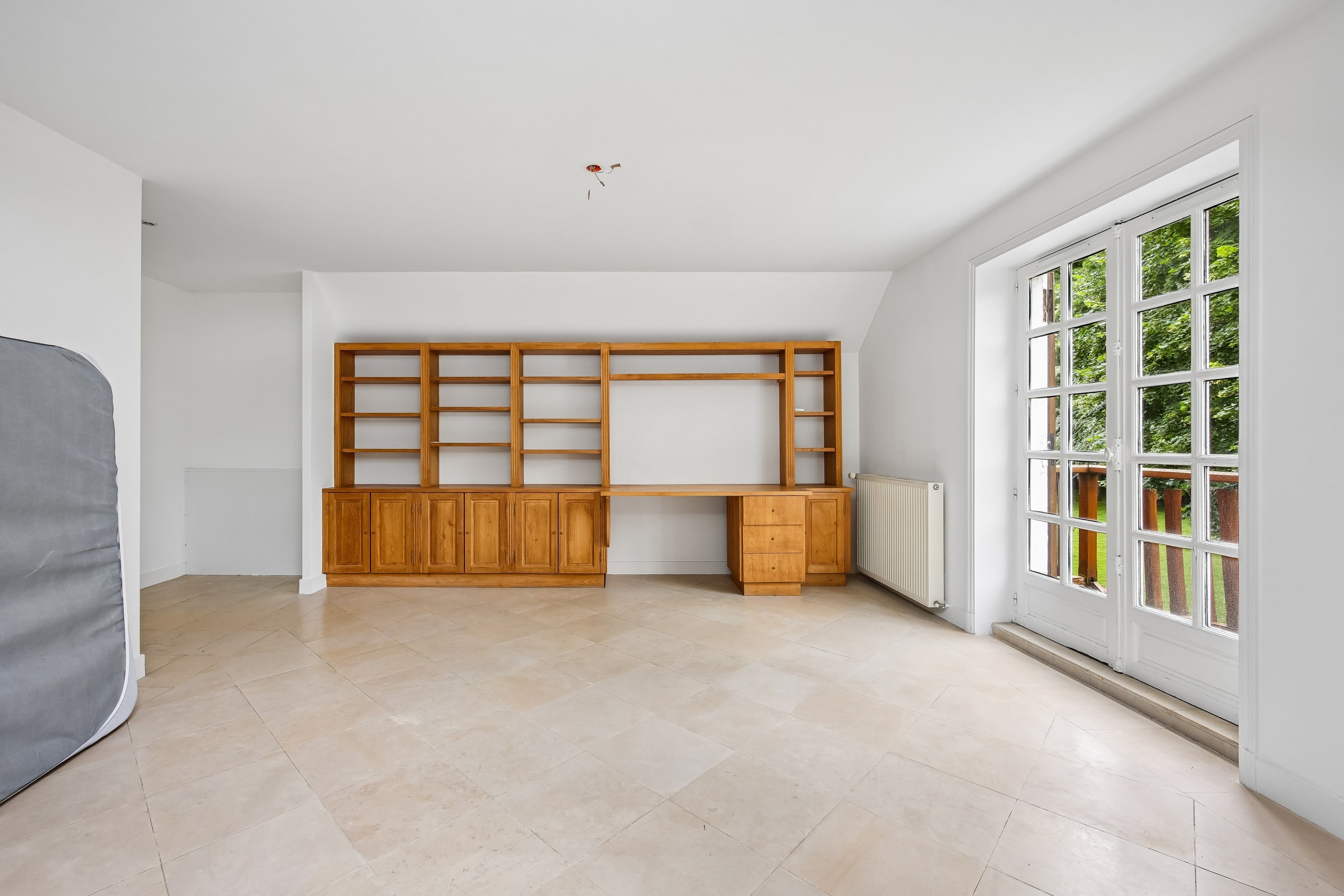  Garches – Elegant Family Residence Set on an Exceptional 2,350 sqm Plot - 物件實景