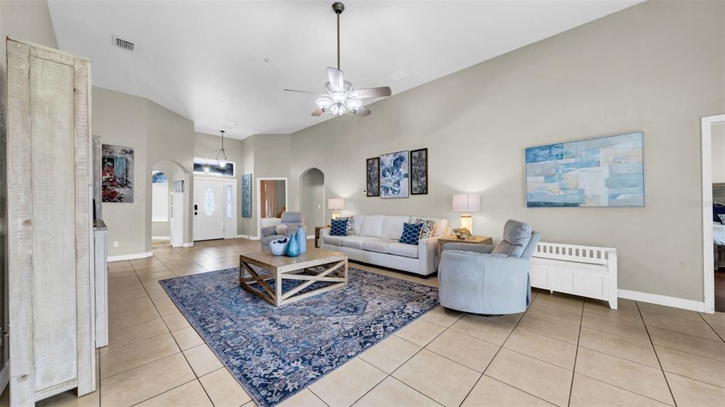 Largo, Florida, 33770, United States, 4 Bedrooms Bedrooms, ,3 BathroomsBathrooms,Residential,For Sale,1805644