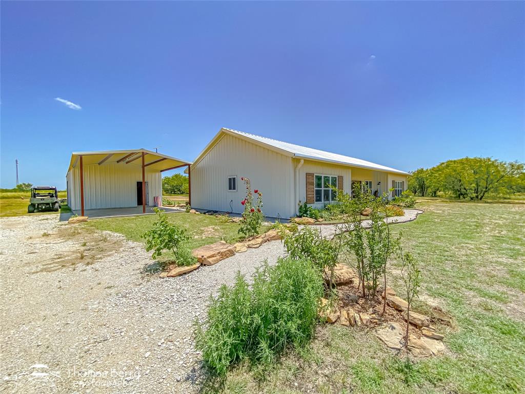 Moran, Texas, 76464, United States, 3 Bedrooms Bedrooms, ,2 BathroomsBathrooms,Residential,For Sale,1857951