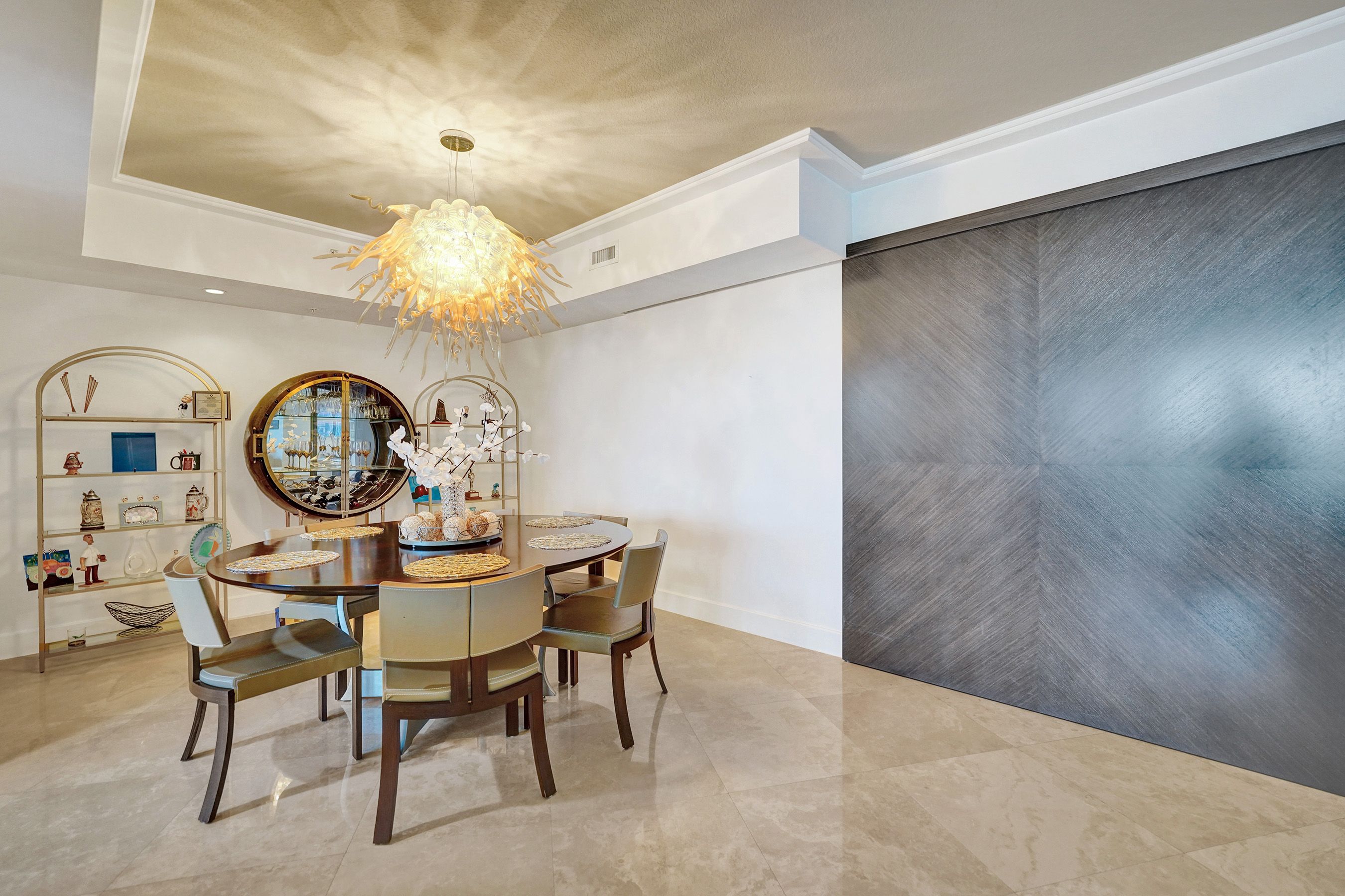  411 N New River Dr E, Fort Lauderdale, FL, 33301 - 物件實景
