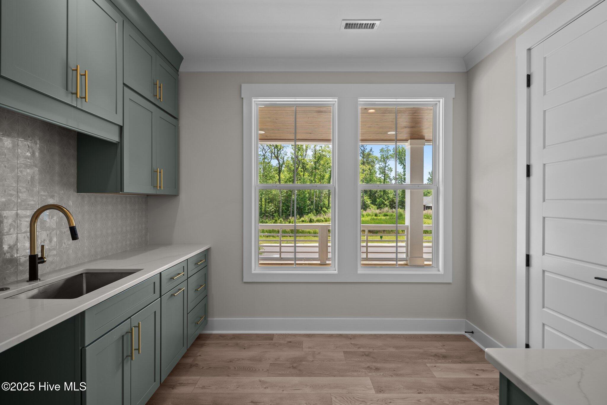 Wilmington, North Carolina, 28411, United States, 4 Bedrooms Bedrooms, ,4 BathroomsBathrooms,Residential,For Sale,1979455