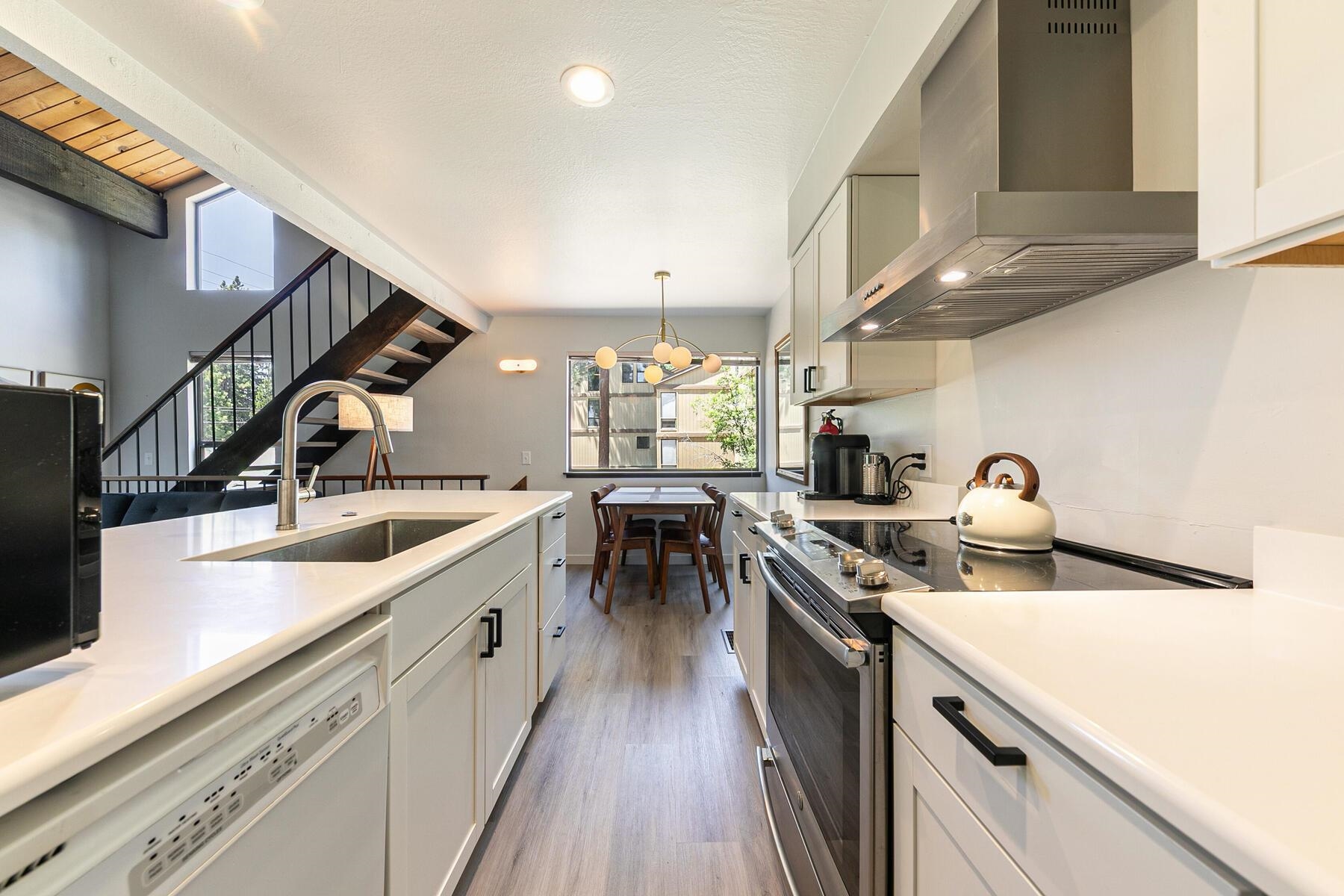 Kings Beach, California, 96161, United States, 1 Bedroom Bedrooms, ,1 BathroomBathrooms,Residential,For Sale,1865175