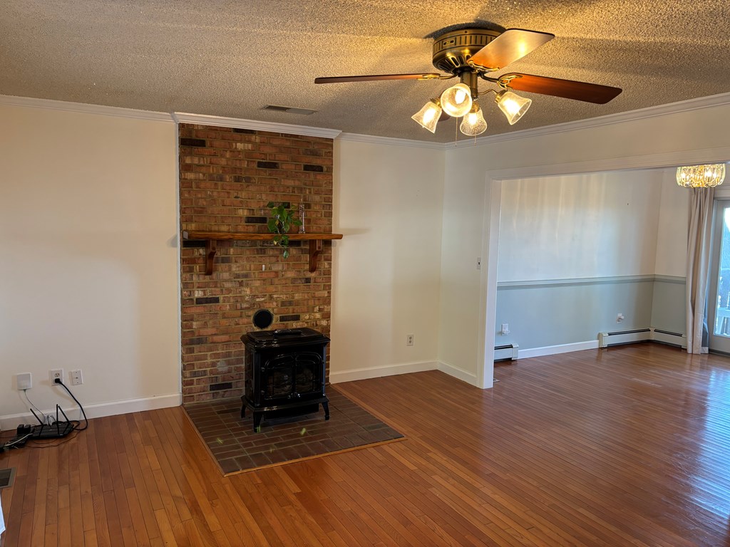 Machipongo, Virginia, 23405, United States, 3 Bedrooms Bedrooms, ,3 BathroomsBathrooms,Residential,For Sale,2003138