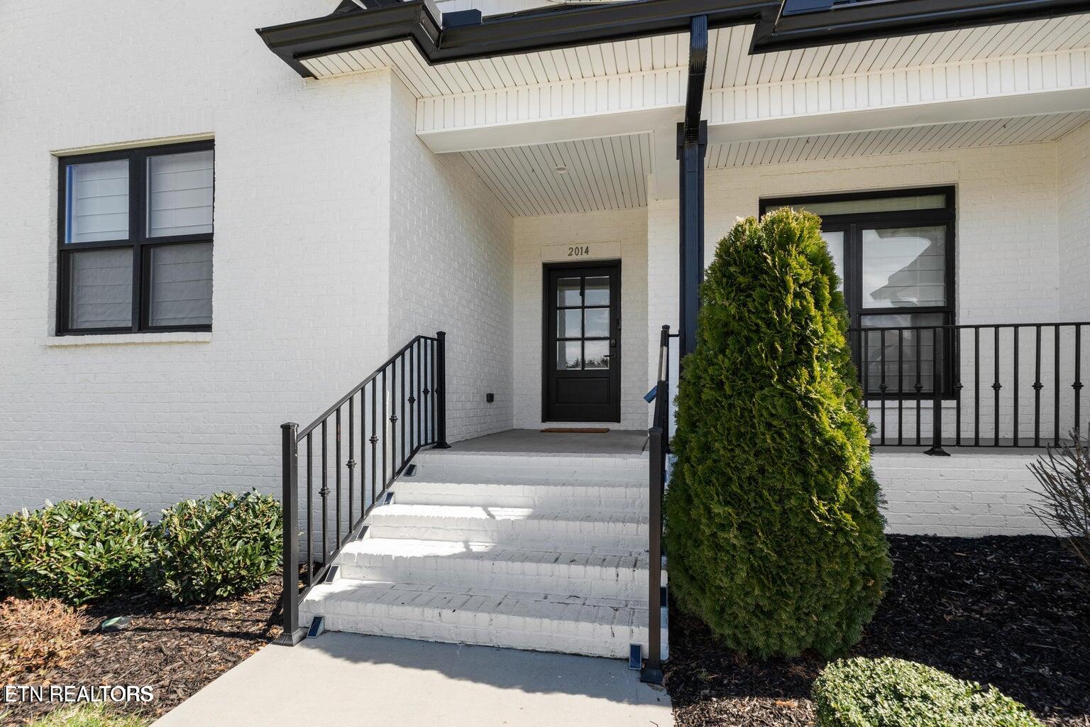 Maryville, Tennessee, 37803, United States, 4 Bedrooms Bedrooms, ,3 BathroomsBathrooms,Residential,For Sale,2003233