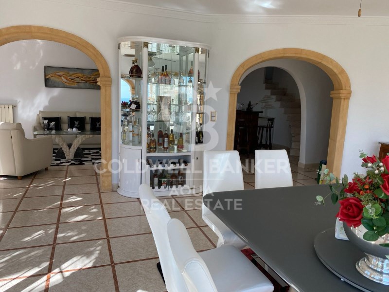 Alicante, Benissa, La Vi?a - Montemar - San Jaime, Benissa, Comunidad Valenciana, 03720, ES, 4 Bedrooms Bedrooms, ,5 BathroomsBathrooms,Residential,For Sale,Alicante, Benissa, La Vi?a - Montemar - San Jaime,1609382