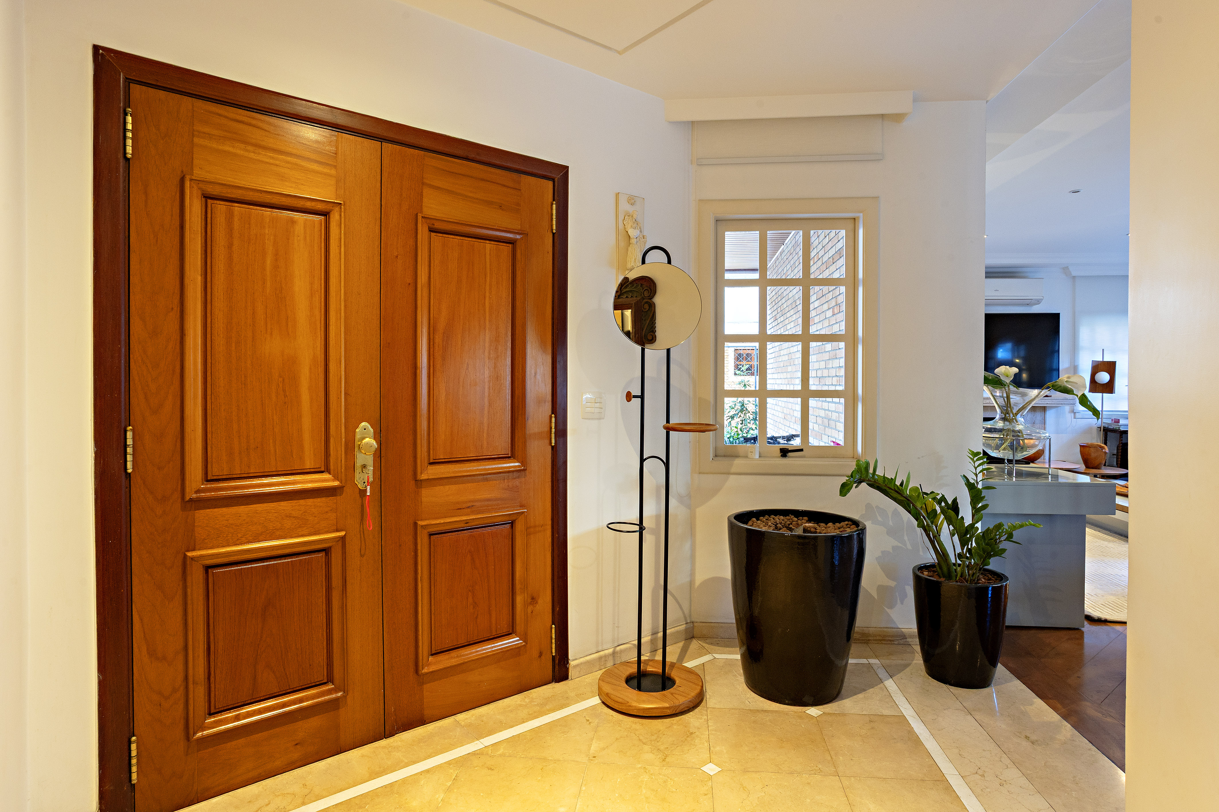  English-style residence surrounded by greenery in a gated condominium - 物件實景