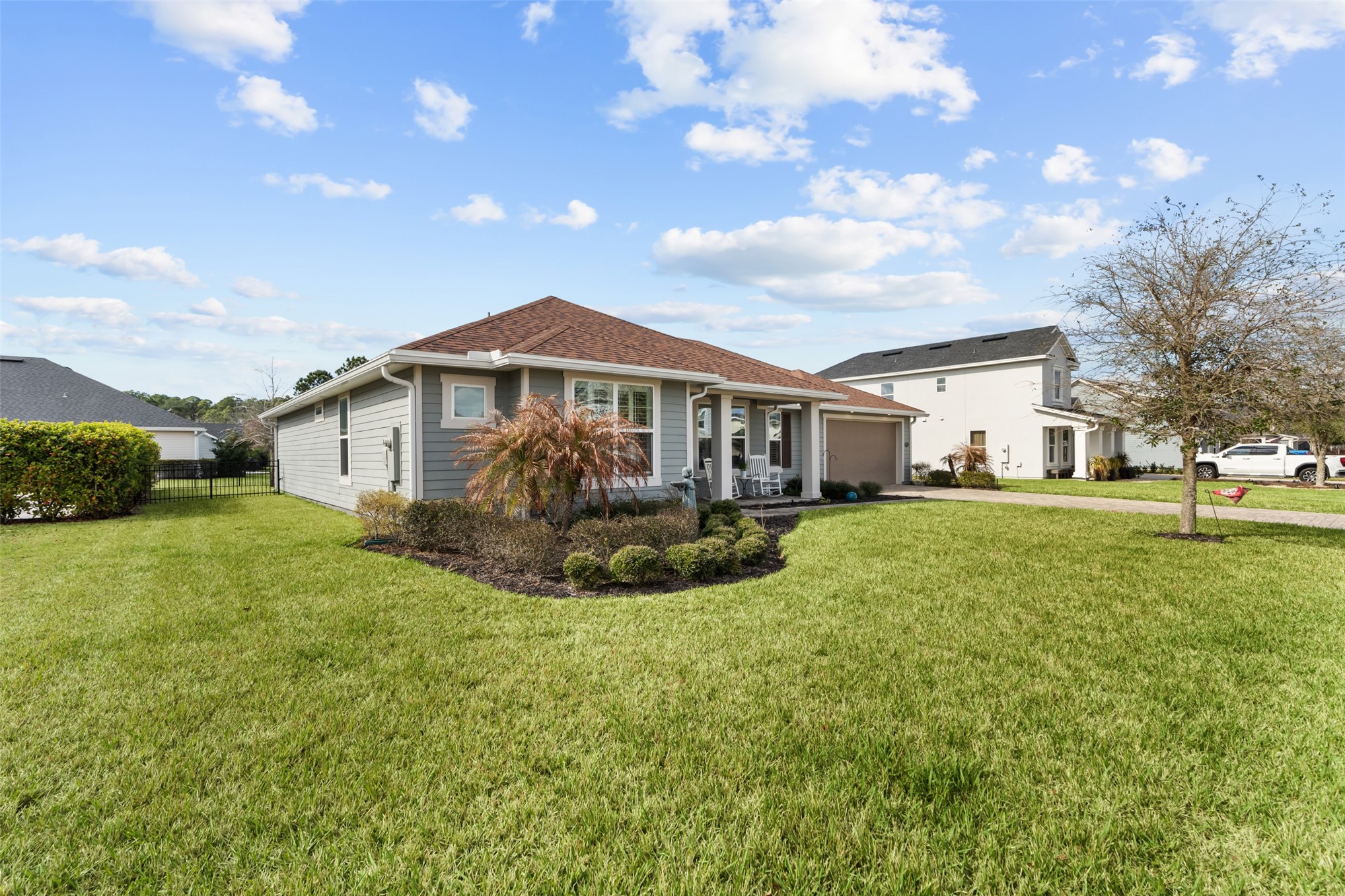 Fernandina Beach, Florida, 32034, United States, 3 Bedrooms Bedrooms, ,2 BathroomsBathrooms,Residential,For Sale,2024092