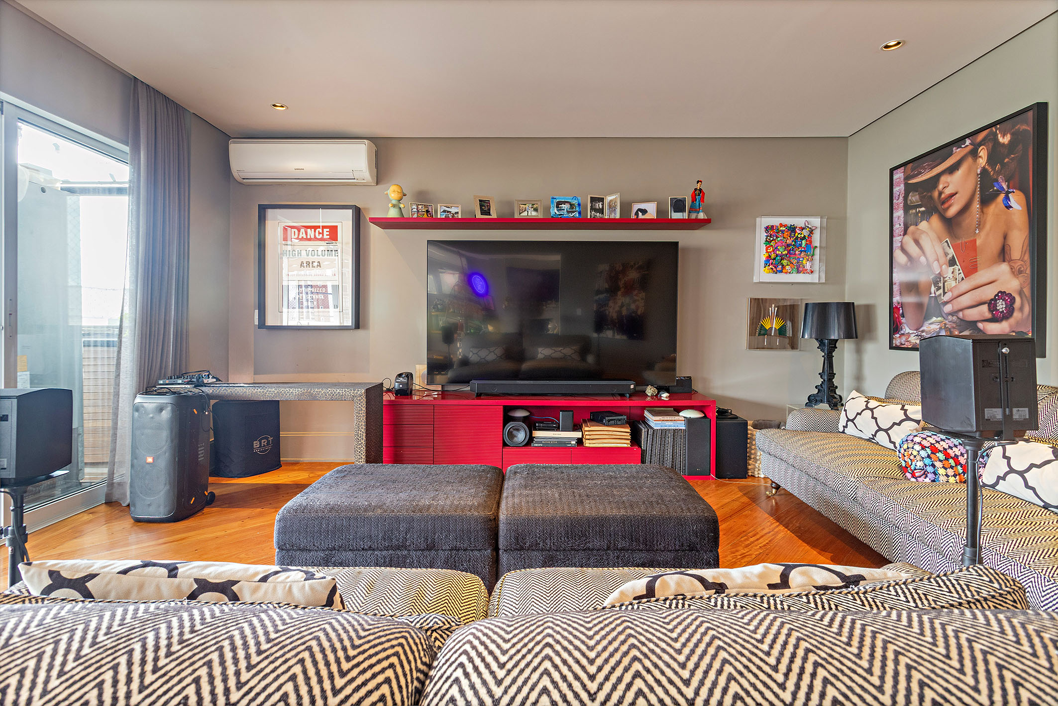  Renovated penthouse with terrace and open views - 物件實景