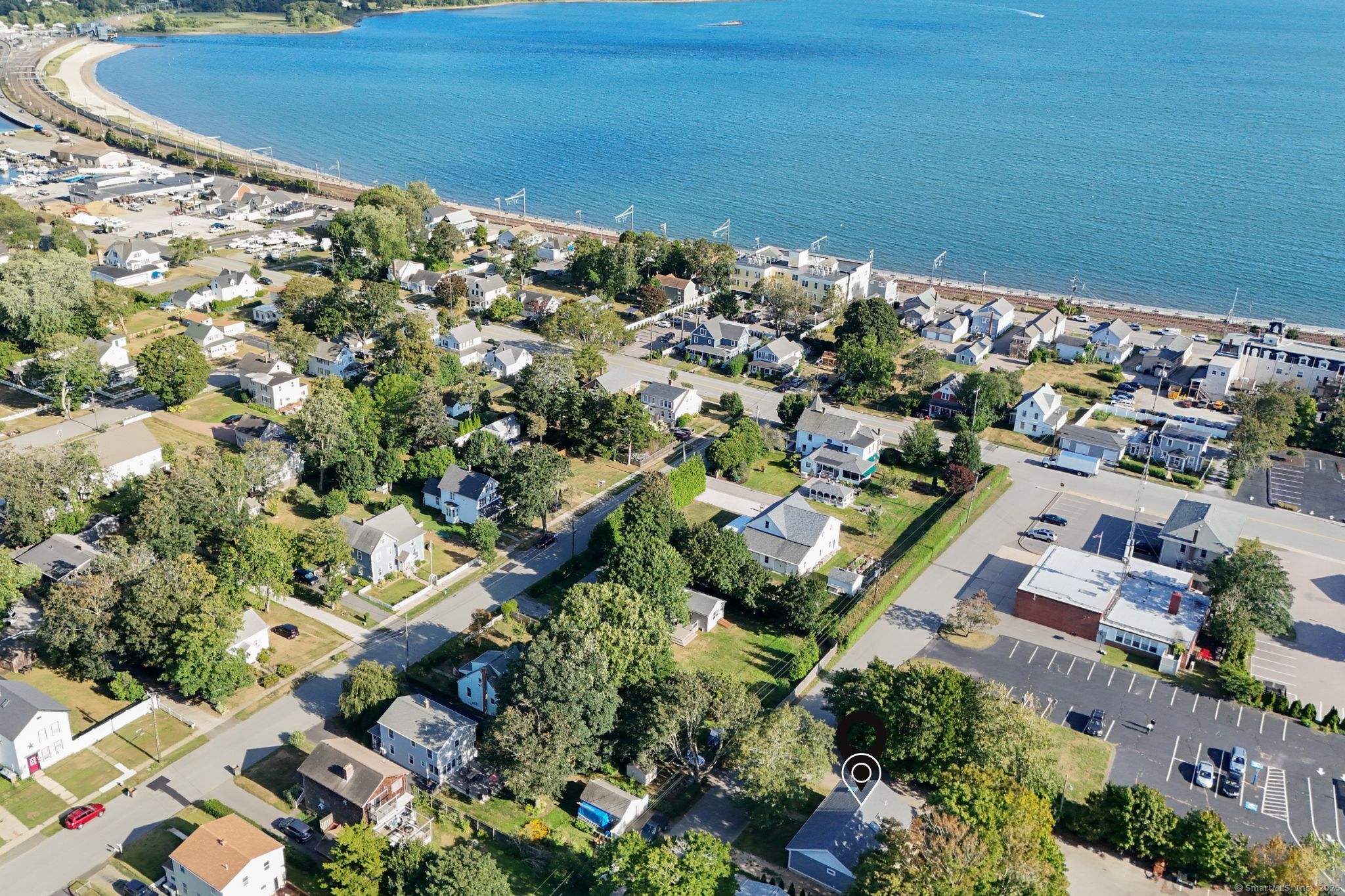 East Lyme, Connecticut, 06357, United States, 2 Bedrooms Bedrooms, ,3 BathroomsBathrooms,Residential,For Sale,1933174