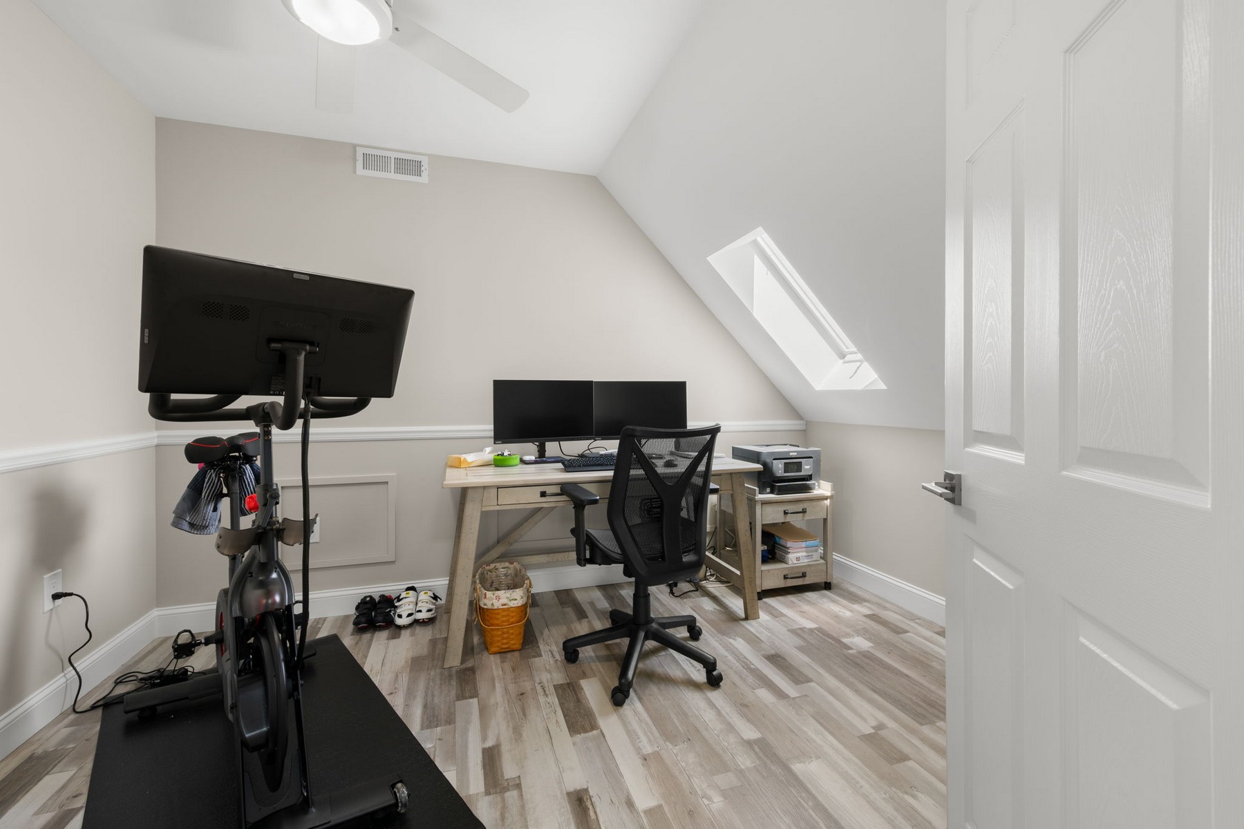  completely remodeled and update contemporary ranch - 物件實景