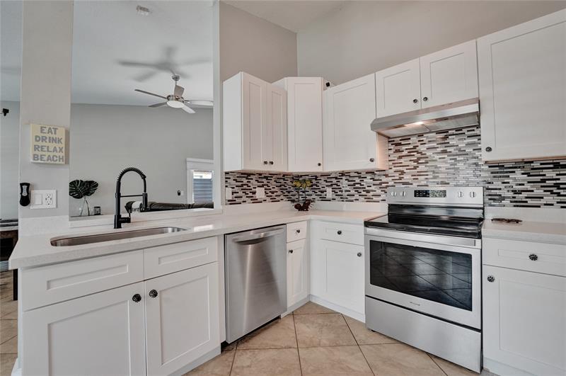 Davie, Florida, 33325, United States, 3 Bedrooms Bedrooms, ,2 BathroomsBathrooms,Residential,For Sale,1902836