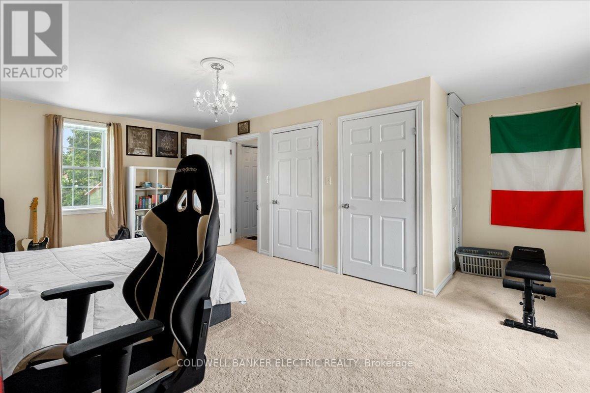TRENT HILLS (CAMPBELLFORD), Ontario, K0L 1L0, CA, 3 Bedrooms Bedrooms, ,1 BathroomBathrooms,Residential,For Sale,1883318