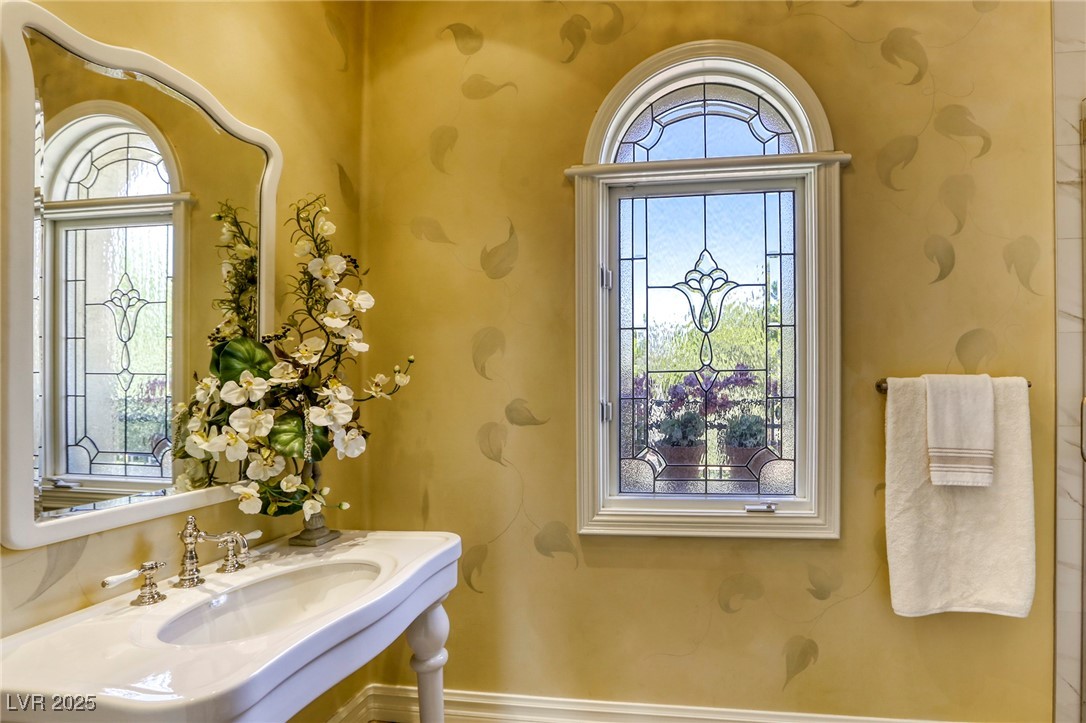 Las Vegas, Nevada, 89117, United States, 3 Bedrooms Bedrooms, ,3 BathroomsBathrooms,Residential,For Sale,1966718