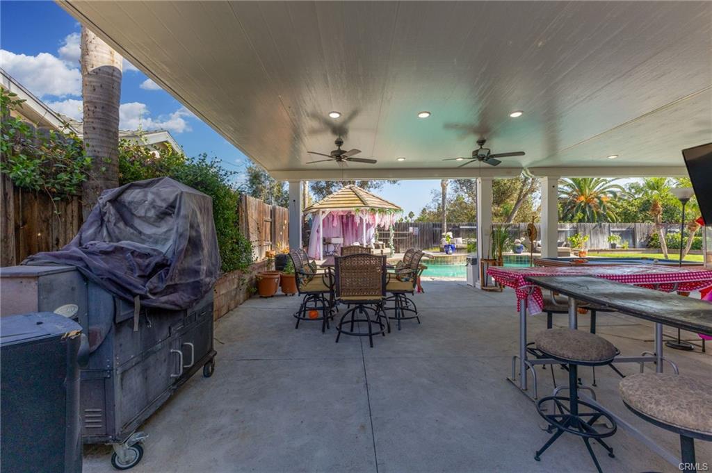 Corona, California, 92880, United States, 4 Bedrooms Bedrooms, ,3 BathroomsBathrooms,Residential,For Sale,1978795