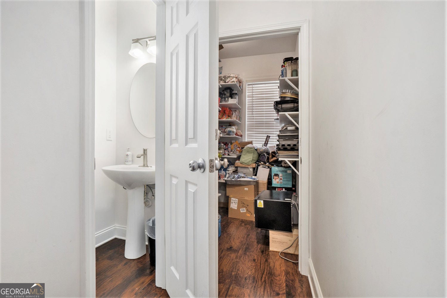Atlanta, Georgia, 30318, United States, 4 Bedrooms Bedrooms, ,4 BathroomsBathrooms,Residential,For Sale,1858954