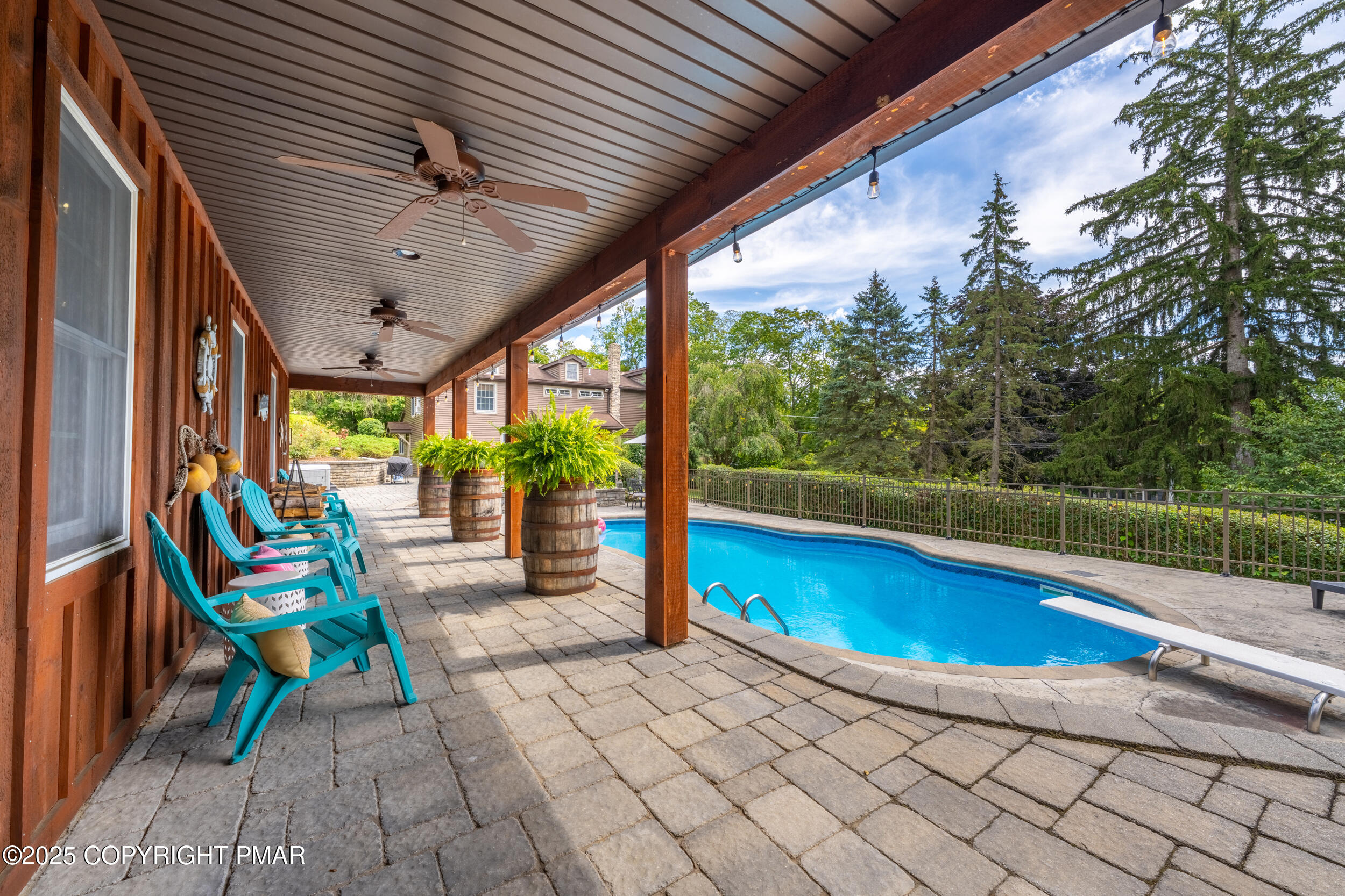 Bangor, Pennsylvania, 18013, United States, 3 Bedrooms Bedrooms, ,2 BathroomsBathrooms,Residential,For Sale,1934603