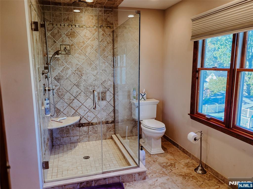 Wood Ridge, New Jersey, 07075, United States, 3 Bedrooms Bedrooms, ,3 BathroomsBathrooms,Residential,For Sale,1982393