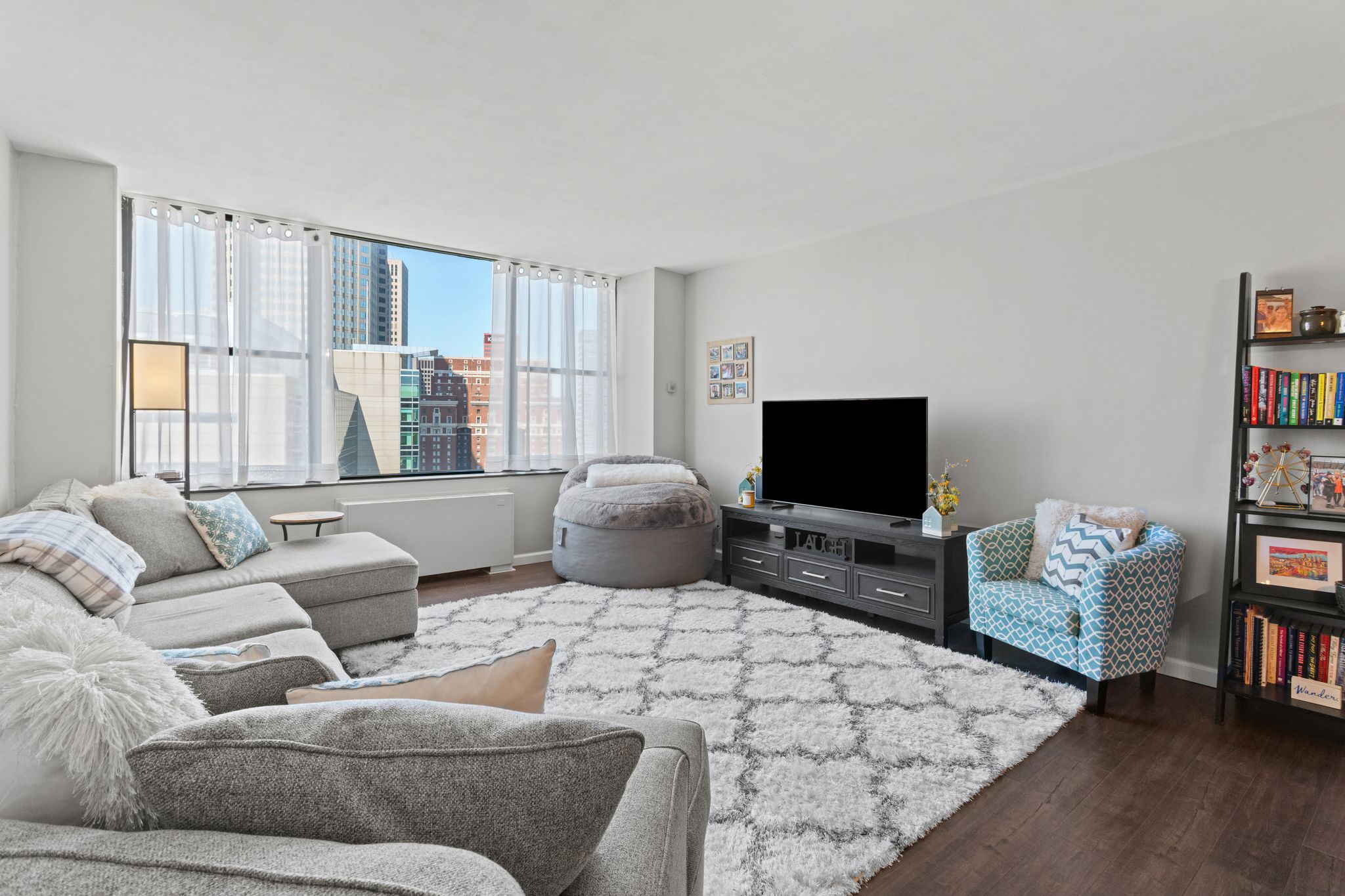  112 Washington Place #18C, Pittsburgh, PA 15219 - 物件實景