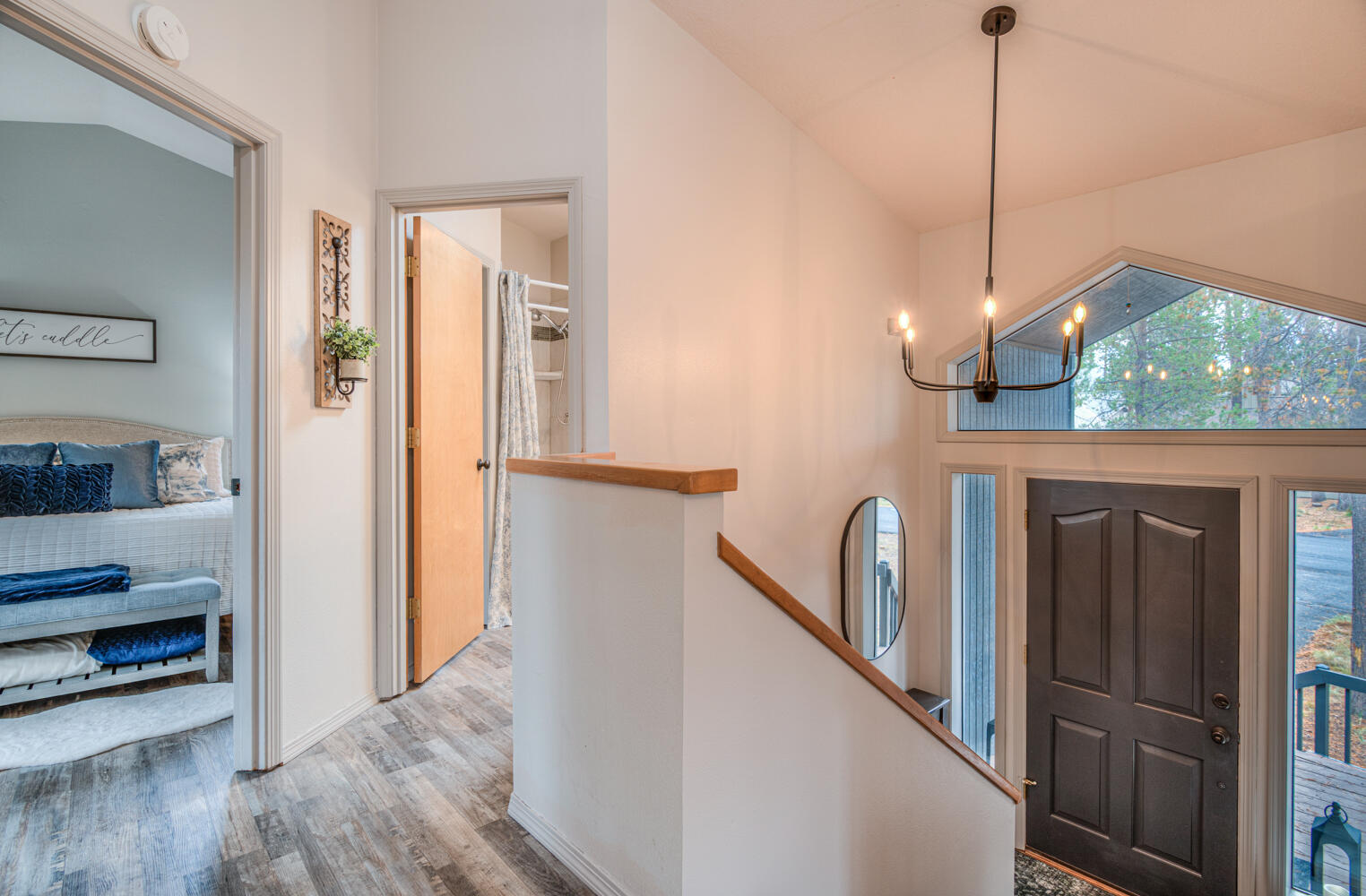 Sunriver, Oregon, 97707, United States, 3 Bedrooms Bedrooms, ,2 BathroomsBathrooms,Residential,For Sale,1982531