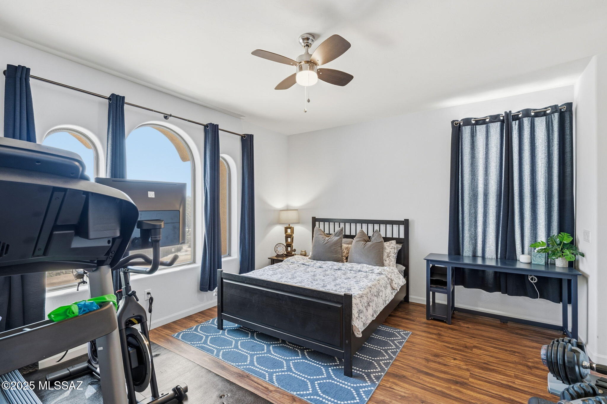 Tucson, Arizona, 85718, United States, 4 Bedrooms Bedrooms, ,4 BathroomsBathrooms,Residential,For Sale,1988951