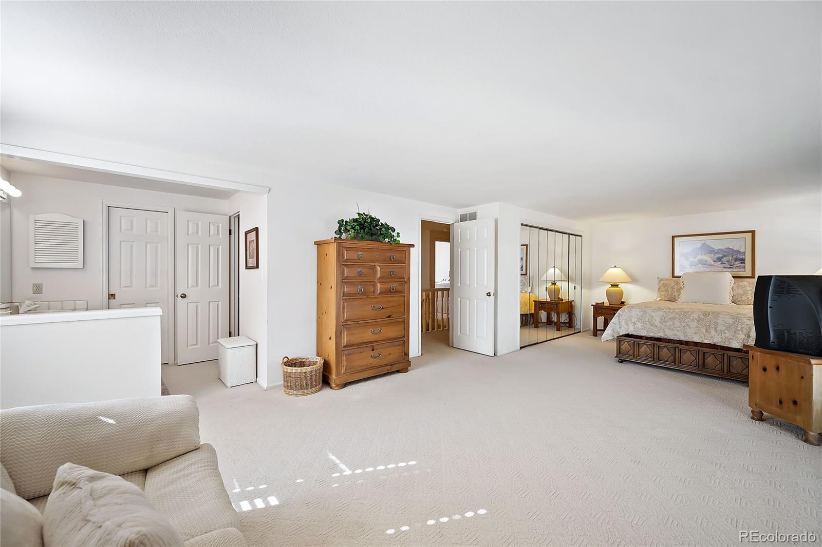 7169 S Poplar Lane, Centennial, Colorado, 80112, United States, 4 Bedrooms Bedrooms, ,2 BathroomsBathrooms,Residential,For Sale,7169 S Poplar Lane,1626299