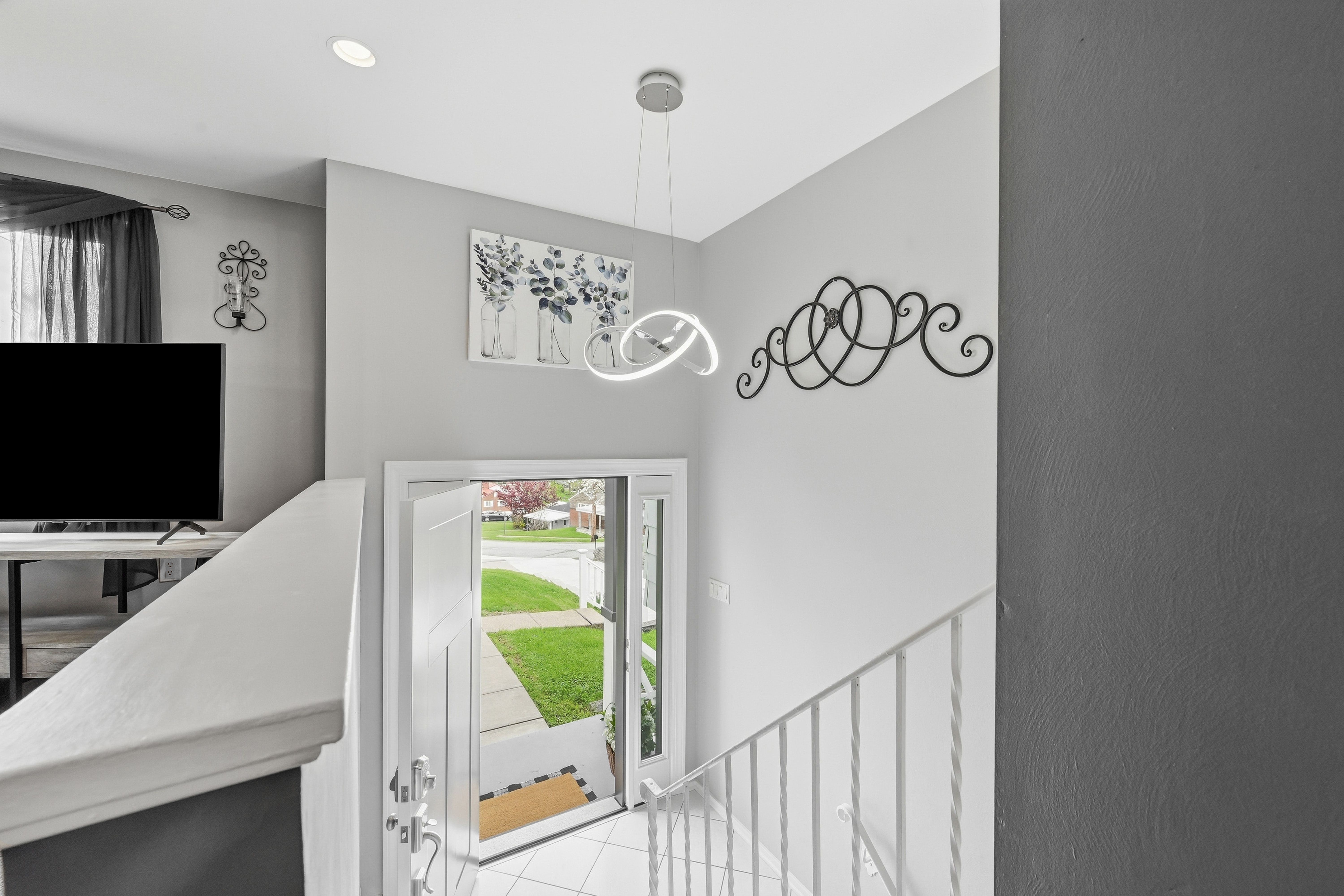  27 Flora Road, Pittsburgh, PA 15227 - 物件實景