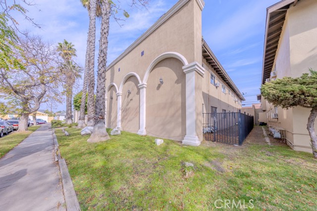 Anaheim, California, 92804, United States, ,Residential,For Sale,1978025
