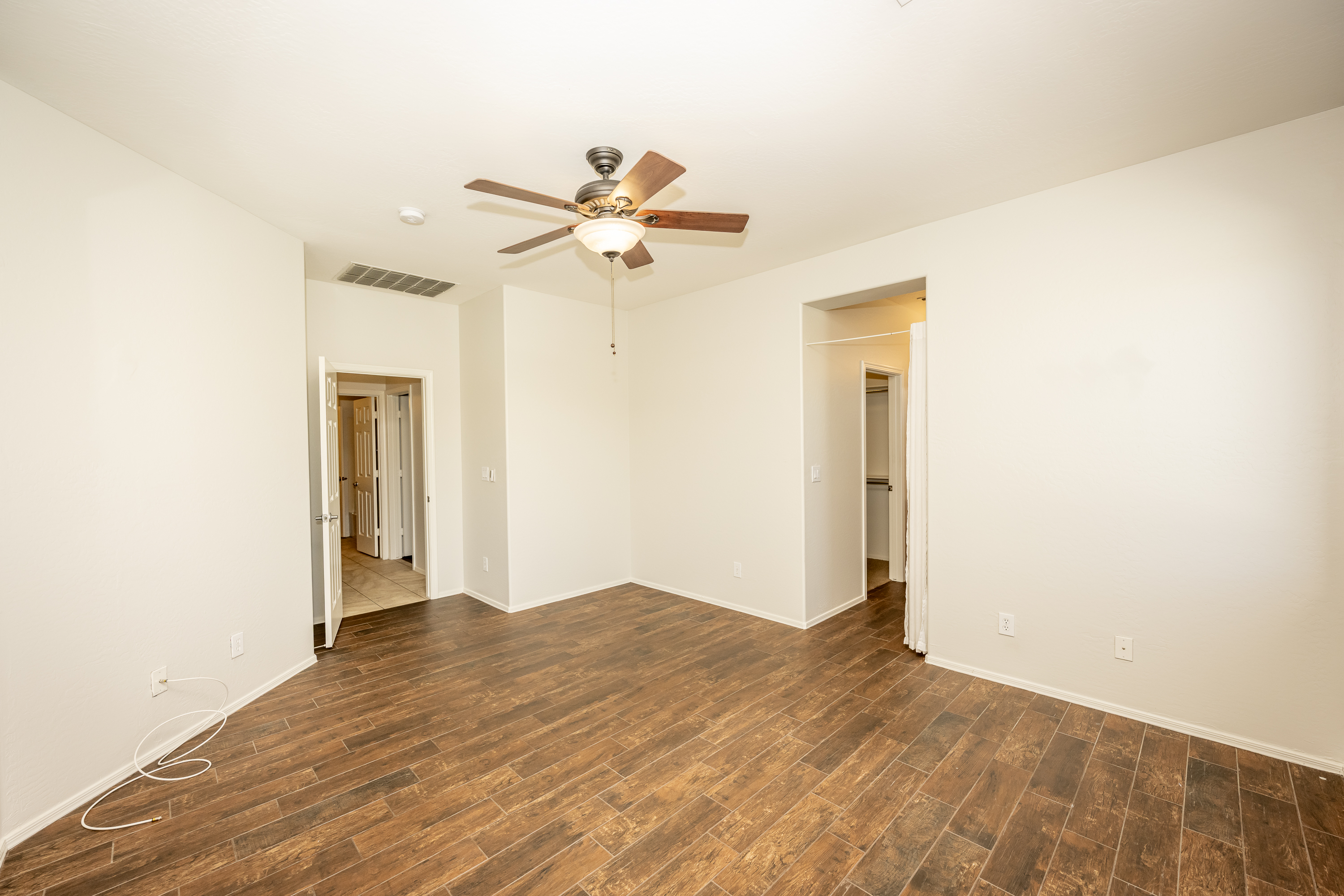 ANTHEM, Arizona, 85086, United States, 4 Bedrooms Bedrooms, ,2 BathroomsBathrooms,Residential,For Sale,1937627