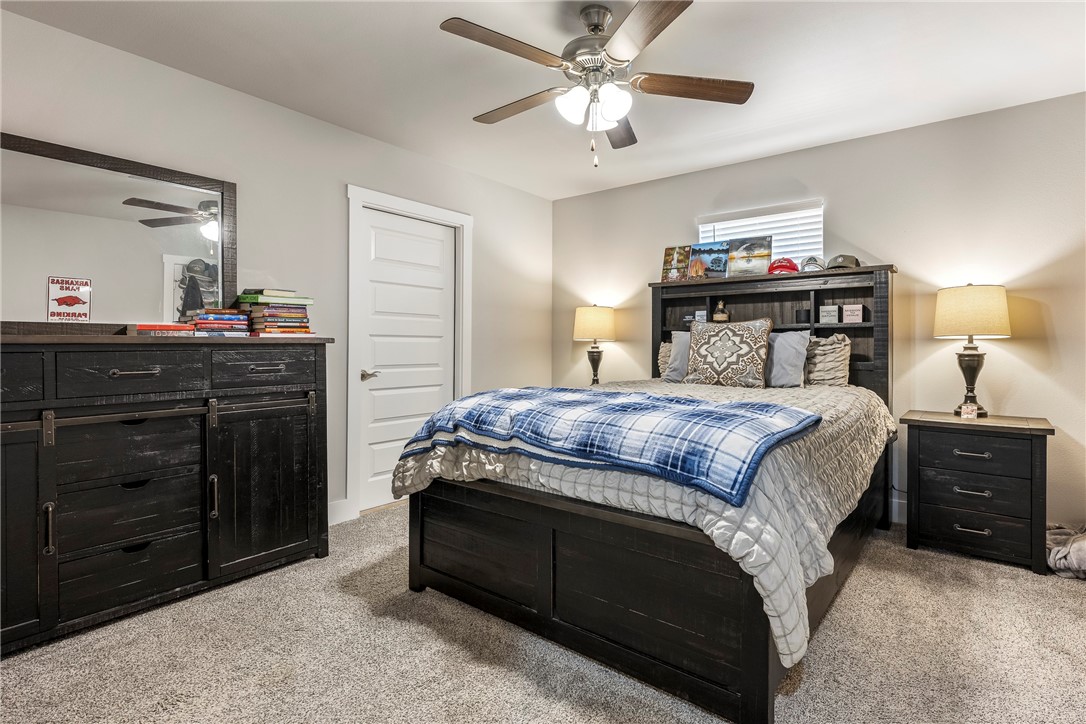 Fayetteville, Arkansas, 72704, United States, 3 Bedrooms Bedrooms, ,3 BathroomsBathrooms,Residential,For Sale,1901346