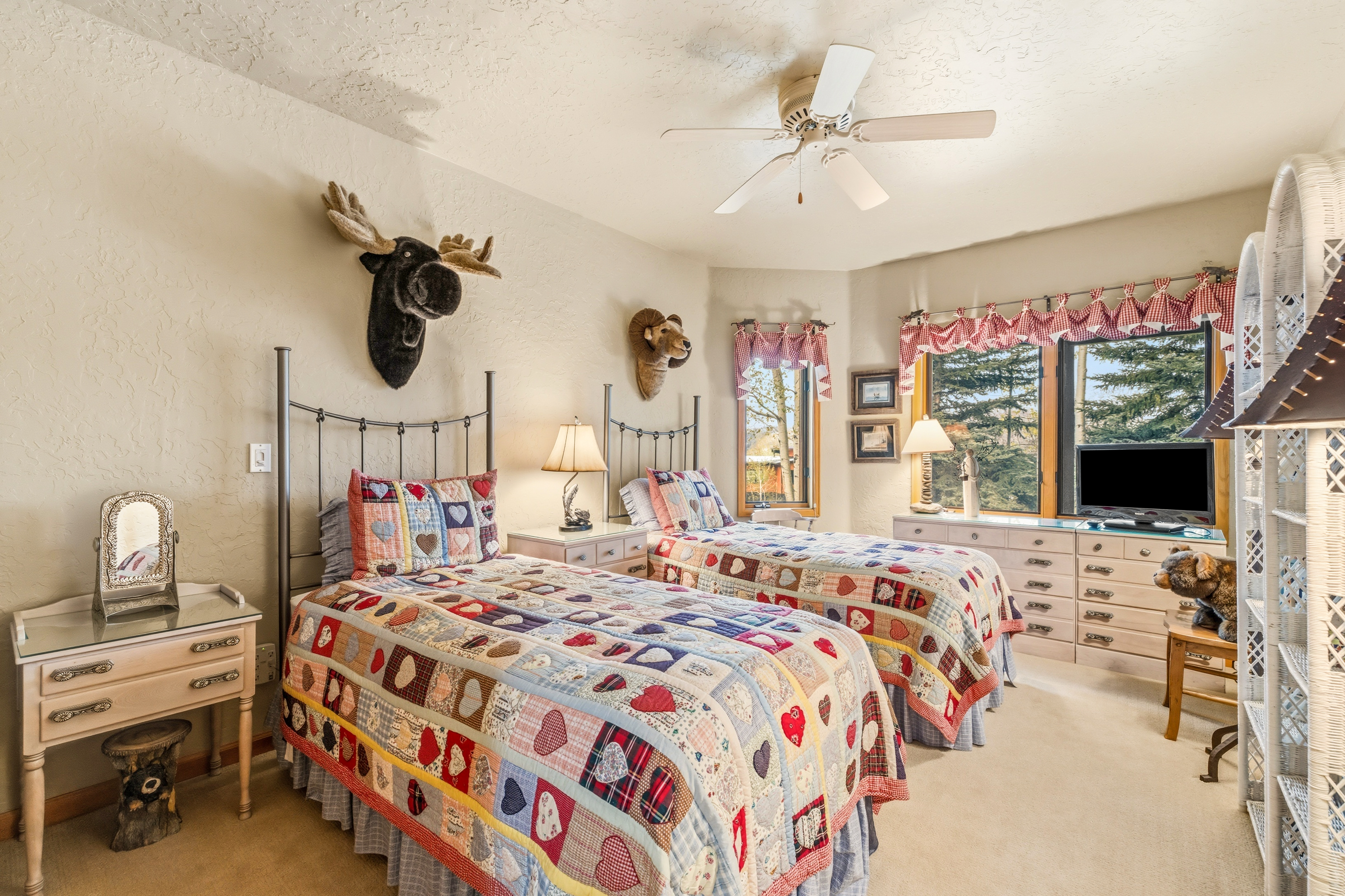  2020 Boulder Court, Steamboat Springs, CO 80487 - 物件實景