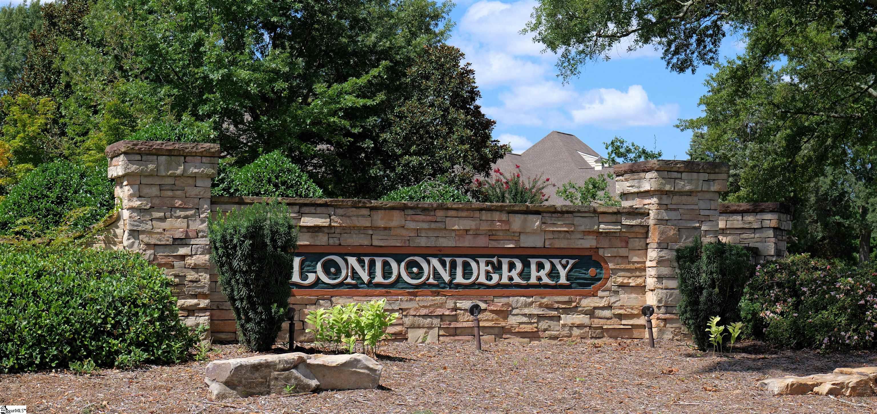 Moore, South Carolina, 29369, United States, 4 Bedrooms Bedrooms, ,4 BathroomsBathrooms,Residential,For Sale,1940111