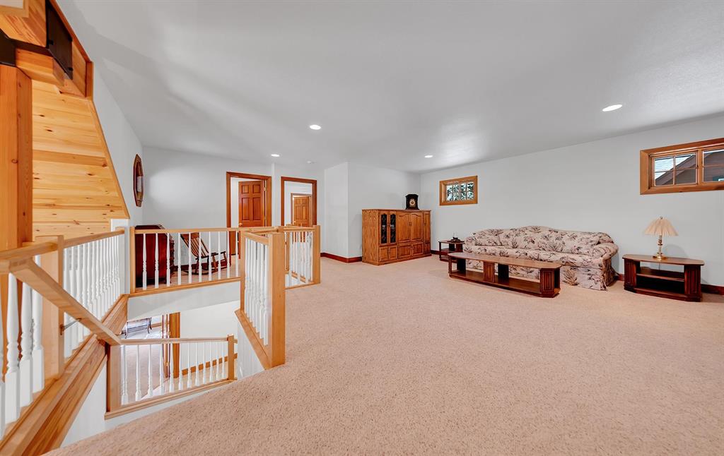 Lake Almanor West, California, 96020, United States, 4 Bedrooms Bedrooms, ,4 BathroomsBathrooms,Residential,For Sale,1907514