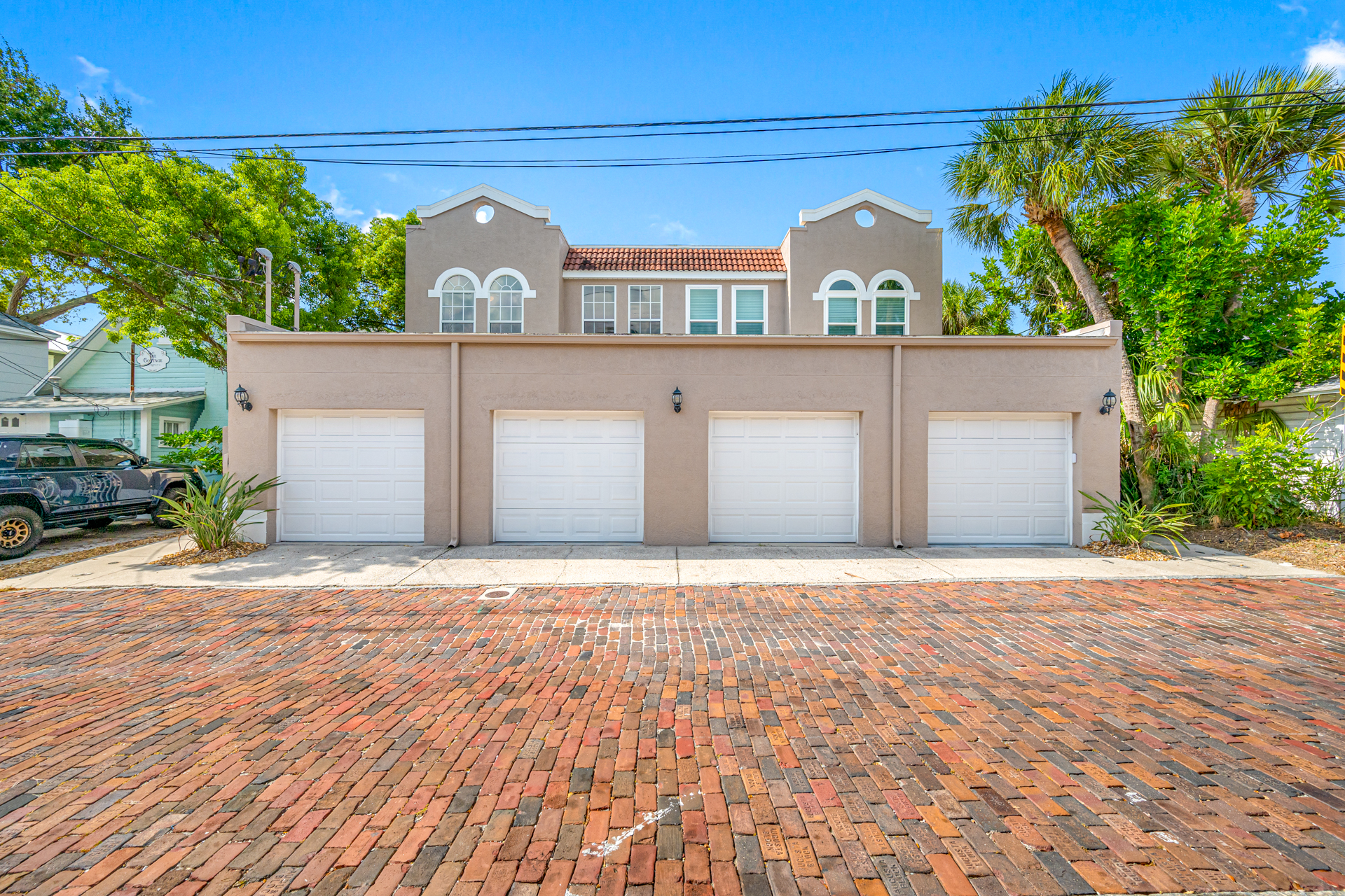 St Petersburg, Florida, 33701, United States, 3 Bedrooms Bedrooms, ,3 BathroomsBathrooms,Residential,For Sale,1979371