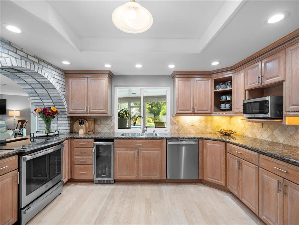 Tampa, Florida, 33618, United States, 4 Bedrooms Bedrooms, ,3 BathroomsBathrooms,Residential,For Sale,1941993